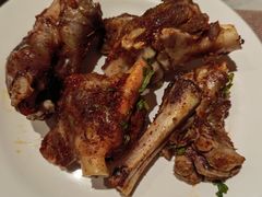 烤羊腿-天伦松鹤大饭店·欣妮咖啡