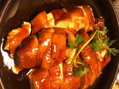 来龙里秘制考鸡-来龙里 精致 东南亚餐室(万象城店)