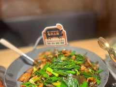 -川堂风·跷脚牛肉·乐山爆炒(宝山日月光店)