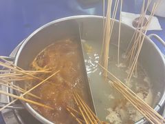-马路边边串串香形象店(磐石路店)