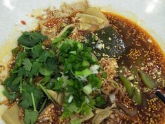 -川魂帽牌货冒菜(月东街店)