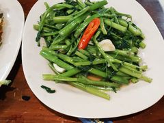 -Thai Market Restaurant( 04 Tran Quoc Toan)