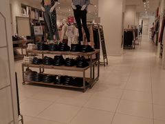 -优衣库(苏州天虹CCMall石路店)