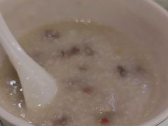 -万山楼海鲜酒家·二十三年老字号