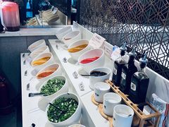 -德林酸菜鱼火锅(南丹店)