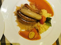 纽伦堡香肠配酸菜、土豆泥-兰特伯爵西餐厅·啤酒屋(方庄店)