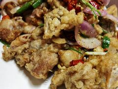 -虾弄弄海派小龙虾·牛羊蝎子火锅