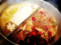 台式麻辣锅-湊湊火锅·茶憩(新中关购物中心店)