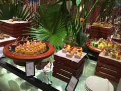 -海口绿发希尔顿酒店-田园汇自助餐·三文鱼·海鲜