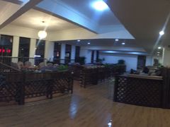 大堂-沈卫国卤鸡店(总店)