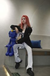 -变画·发型STUDIO