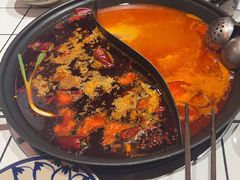 -旧街市鲜货老火锅(大光路店)