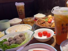 -蔡婶牛腩牛杂煲(长安万科店)