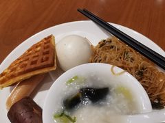 -天骄国际酒店·布拉格西餐厅(白石湖店)