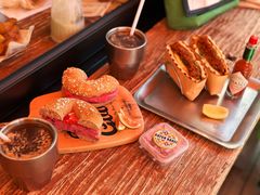 -Catch Bagel(芳草地店)