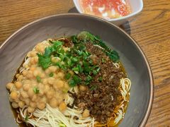 -哇蛙牛功夫面渝都料理(龙阳广场店)