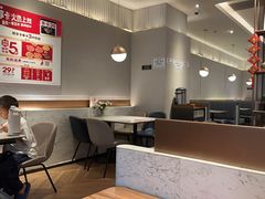 -必胜客(格尔木华兴店)