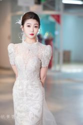 -欣薇婚纱(新源乐汇城店)