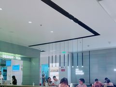 -喜茶(杭州滨江宝龙店)