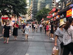 -八一好吃街·高品美食广场