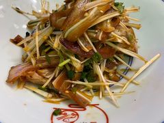 -茅台镇网红溶洞餐厅·茅帮菜馆