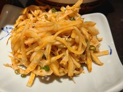 巧拌萝卜丝-万重锦·人文川菜馆(骡马市店)