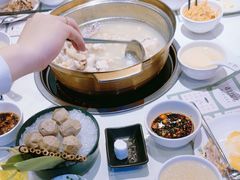 -烹然四季椰子鸡火锅(姚家园万象汇店)