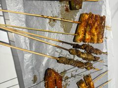 -卞二小串·鹤岗烧烤·坑烤(永定路店)