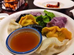五味海鲜水饺拼盘-东莱馋房(陆家嘴店)