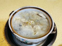 -东巴谷野生菌火锅餐厅