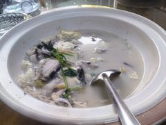 -芦茨金富饭庄·25年老字号·专做稻草鸡