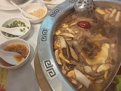 -天宜隆蘑菇宴火锅(石景山旗舰店)