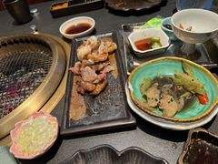 -铭牛烧肉·和牛海鲜自助(高新月牙湖店)