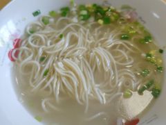 -小朱羊肉面馆(周东路)