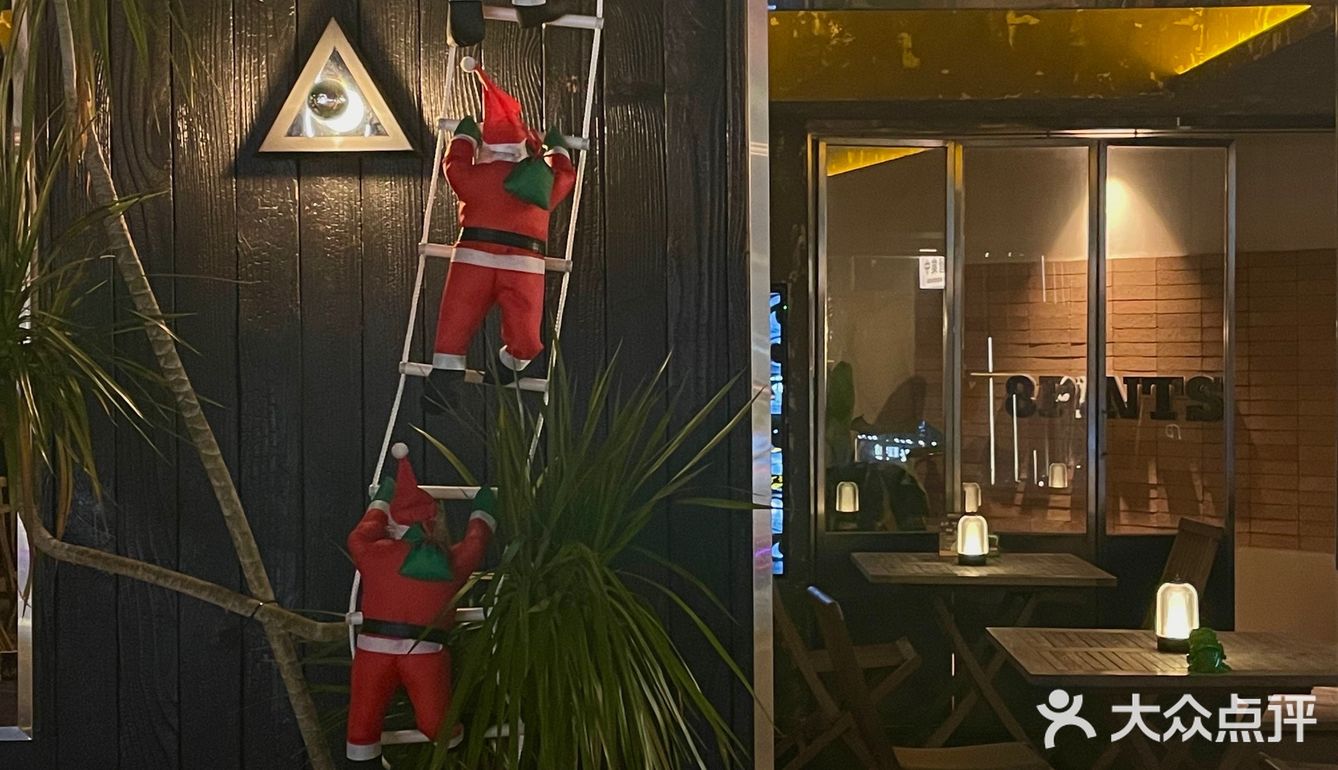 魔都火到广州🔥打工人下班微醺好去处 | 九块九精酿