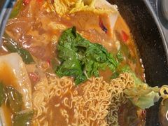 -品也·鲍鱼鸡火锅(皇庭广场店)