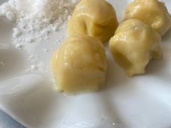 -粘豆包柴火铁锅炖