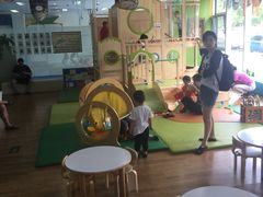 -乐融婴幼儿成长中心(四季青校区)