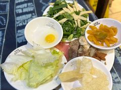 -桥香园云南过桥米线(金马碧鸡店)