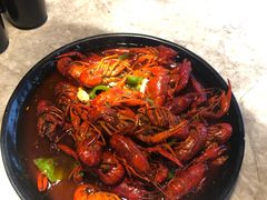 -沪小胖小龙虾(淮海中路旗舰店)
