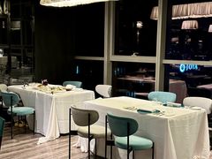 -云厨·高空西餐厅(成都瑯珀·凯悦臻选酒店)