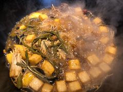 -锅老头海鲜铁锅炖