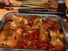 -喝丢一只鞋海鲜烧烤·海肠捞饭(东关街店)