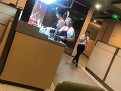 -海底捞火锅(漕宝路店)