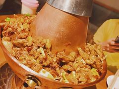 铜炉芋儿蛙-炉小二铜锅牛蛙•川湘菜(三里屯店)