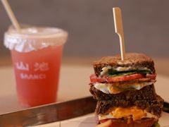 牛肉芝士三明治（*配薯條）-SAANCI山池咖啡(海上世界文化艺术中心店)