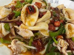 -四川小胡子海鲜(丁村万人海鲜广场店)