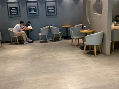 大堂-瑞幸咖啡(新世界中心店)