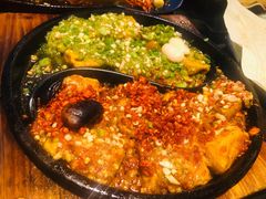 -何师烧烤Pro ·江湖川菜·小龙虾·精酿(太古里旗舰店)