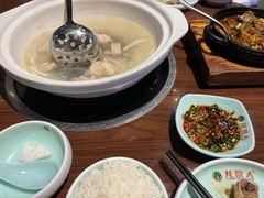 -龙泉人椰子鸡·糟粕醋·地标海南菜(龙昆南店)